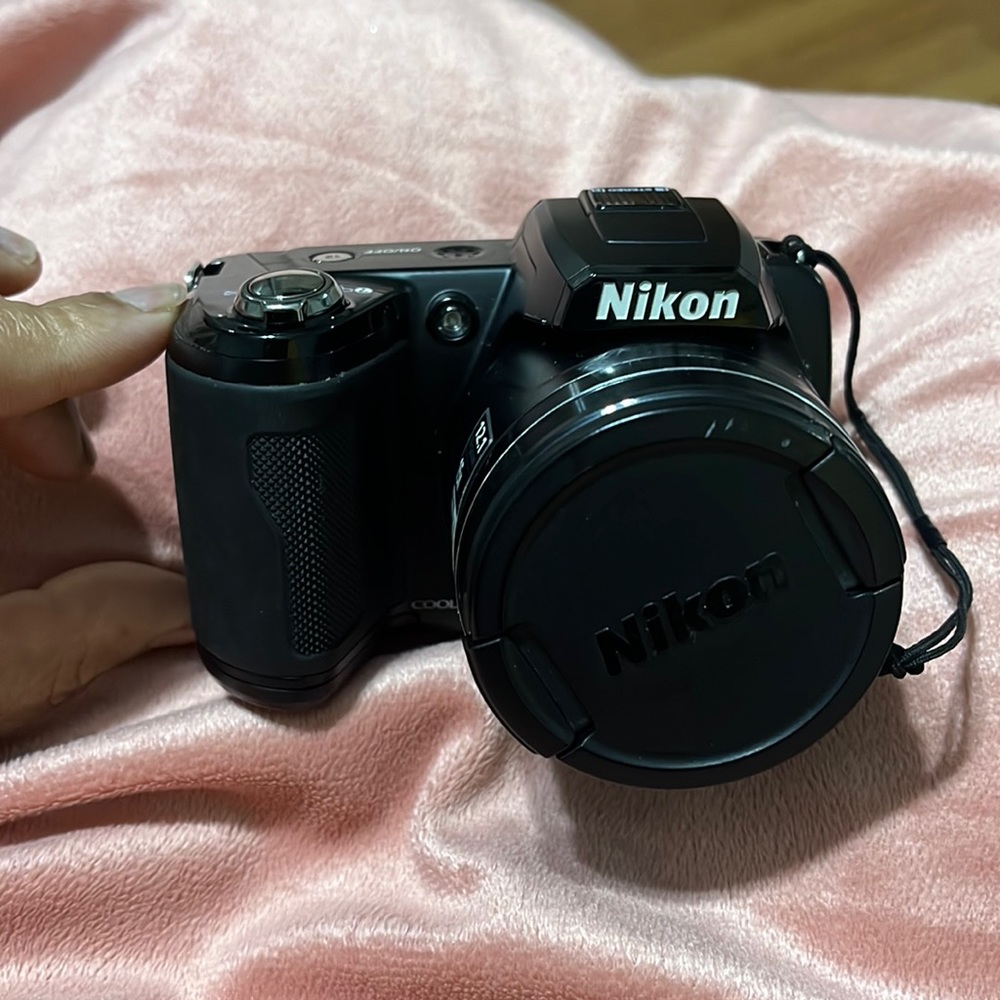 Camera - Picture 1 of 8